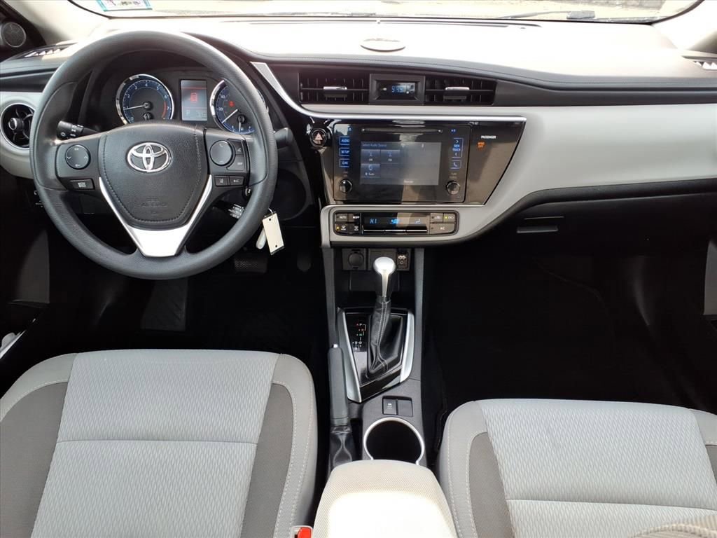 Used 2017 Toyota Corolla LE w/ Carpet Mat Package (TMS) image 14