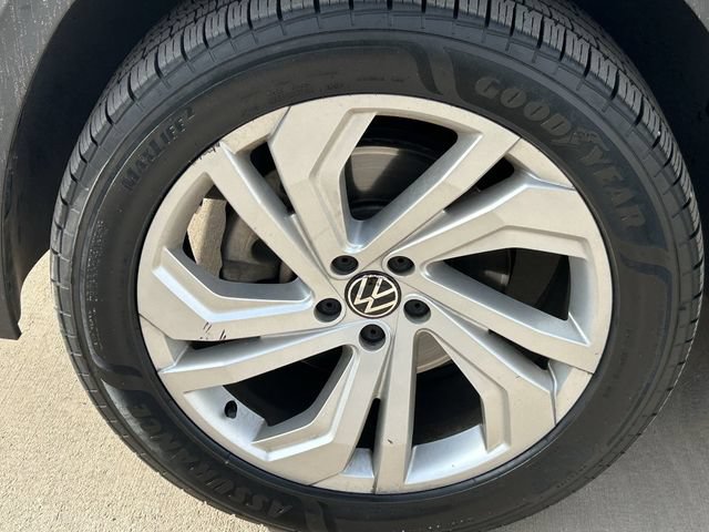 Used 2020 Volkswagen Atlas Cross Sport SEL FWD image 10