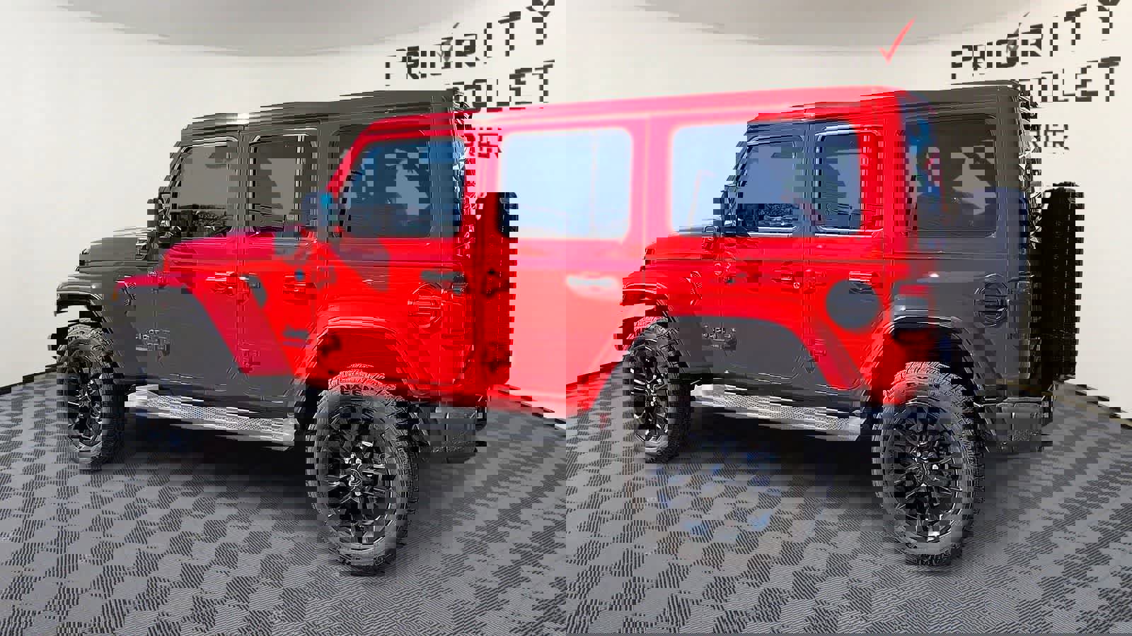 Used 2025 Jeep Wrangler Sahara image 6