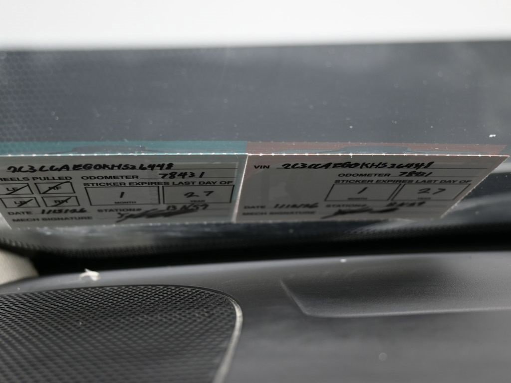 Used 2019 Chrysler 300 Limited image 10