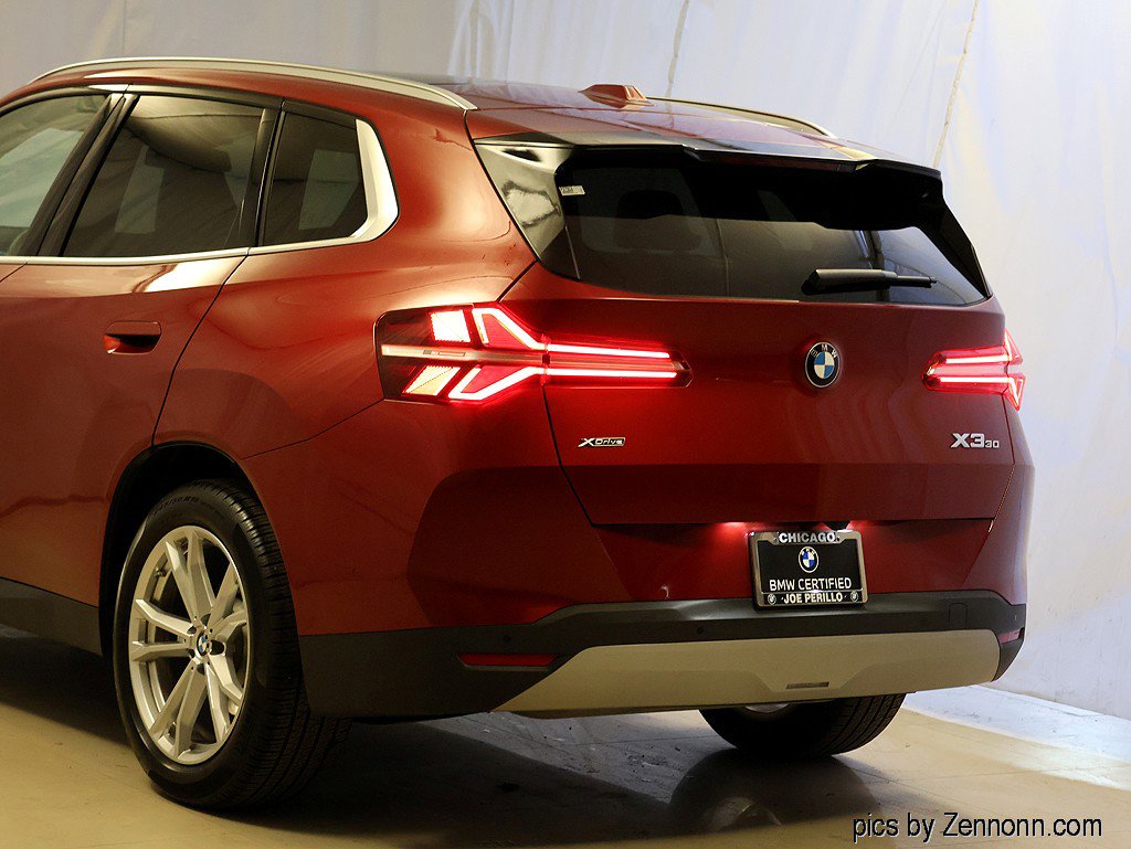 Certified 2025 BMW X3 xDrive30i AWD/4WD image 8