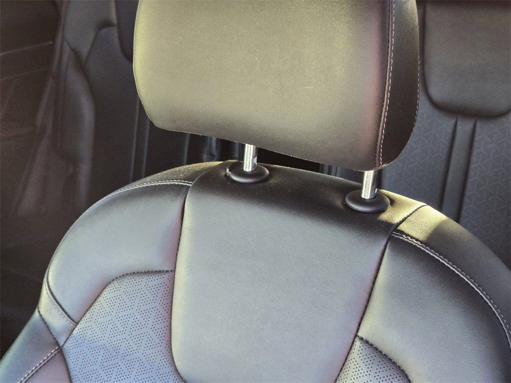 Used 2023 Kia Sorento SX image 20