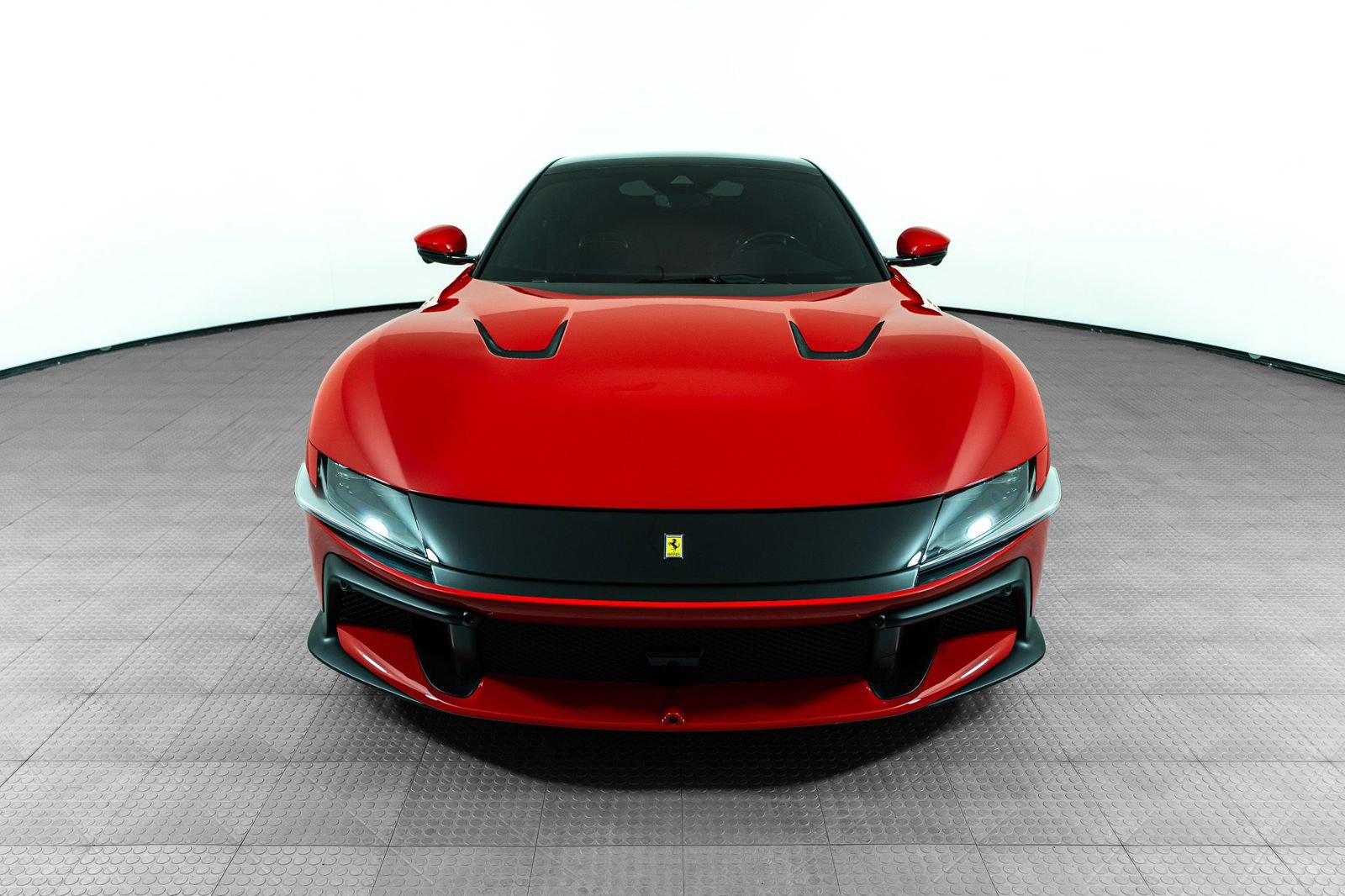 Certified 2025 Ferrari 12Cilindri RWD image 14