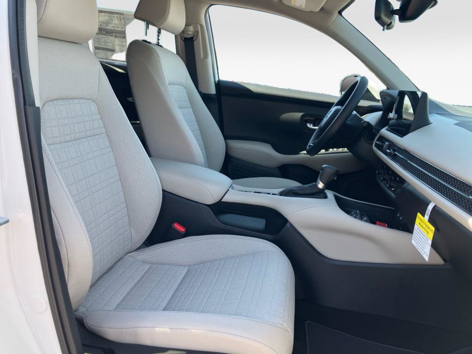 New 2027 Honda HR-V LX image 28