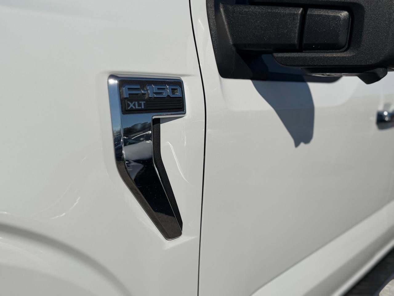 Used 2022 Ford F150 XLT w/ Equipment Group 302A High image 13