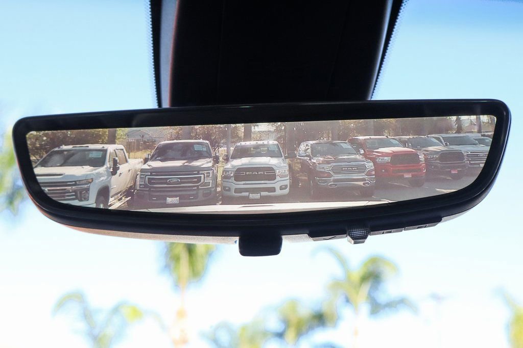 Used 2021 GMC Sierra 3500 Denali w/ Denali Ultimate Package image 33