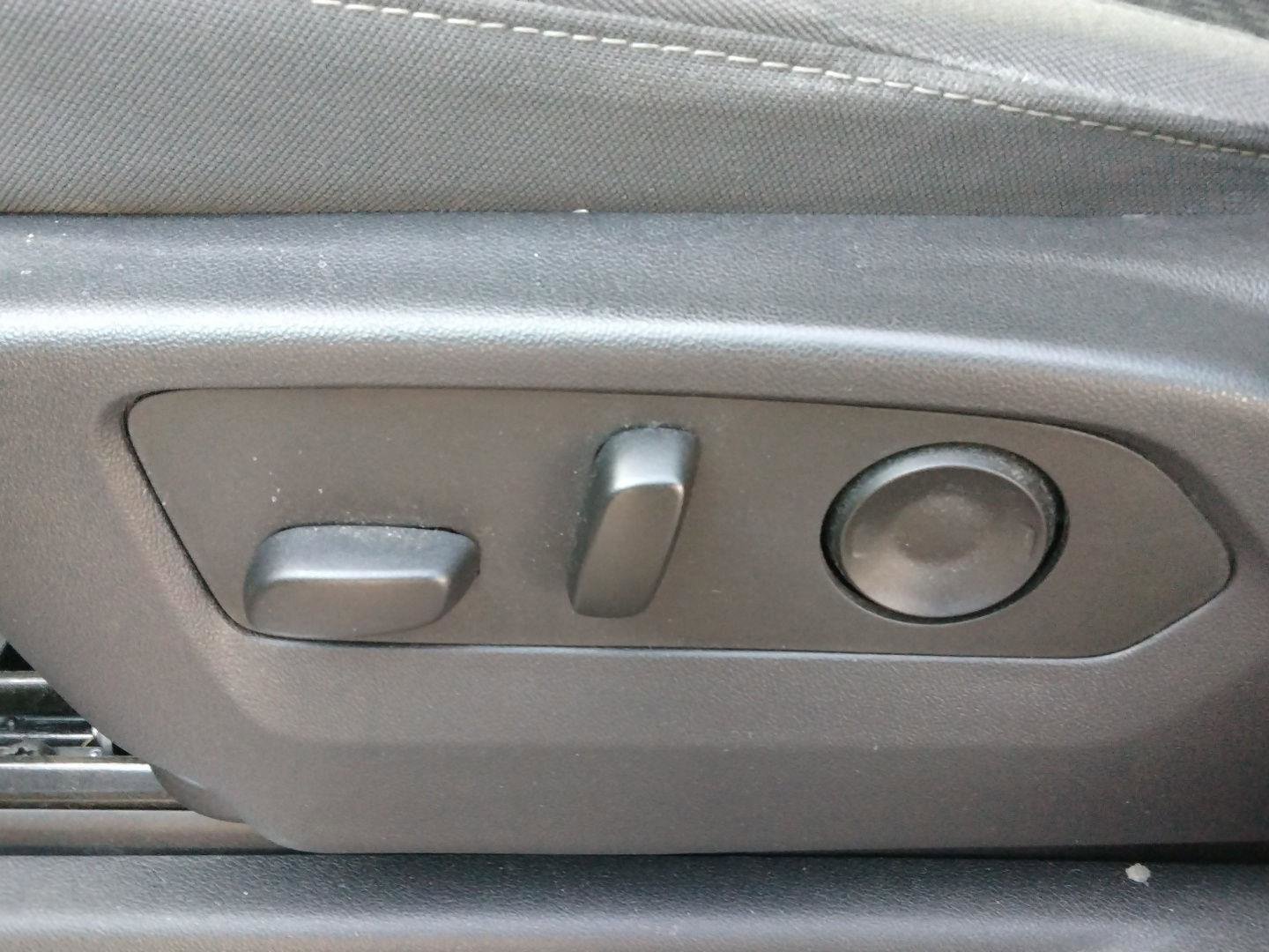 Used 2023 Chevrolet Silverado 1500 LT Trail Boss w/ Protection Package image 15