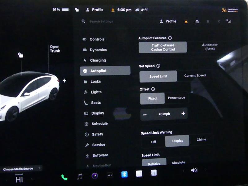 Used 2021 Tesla Model 3 Standard Range Plus image 12