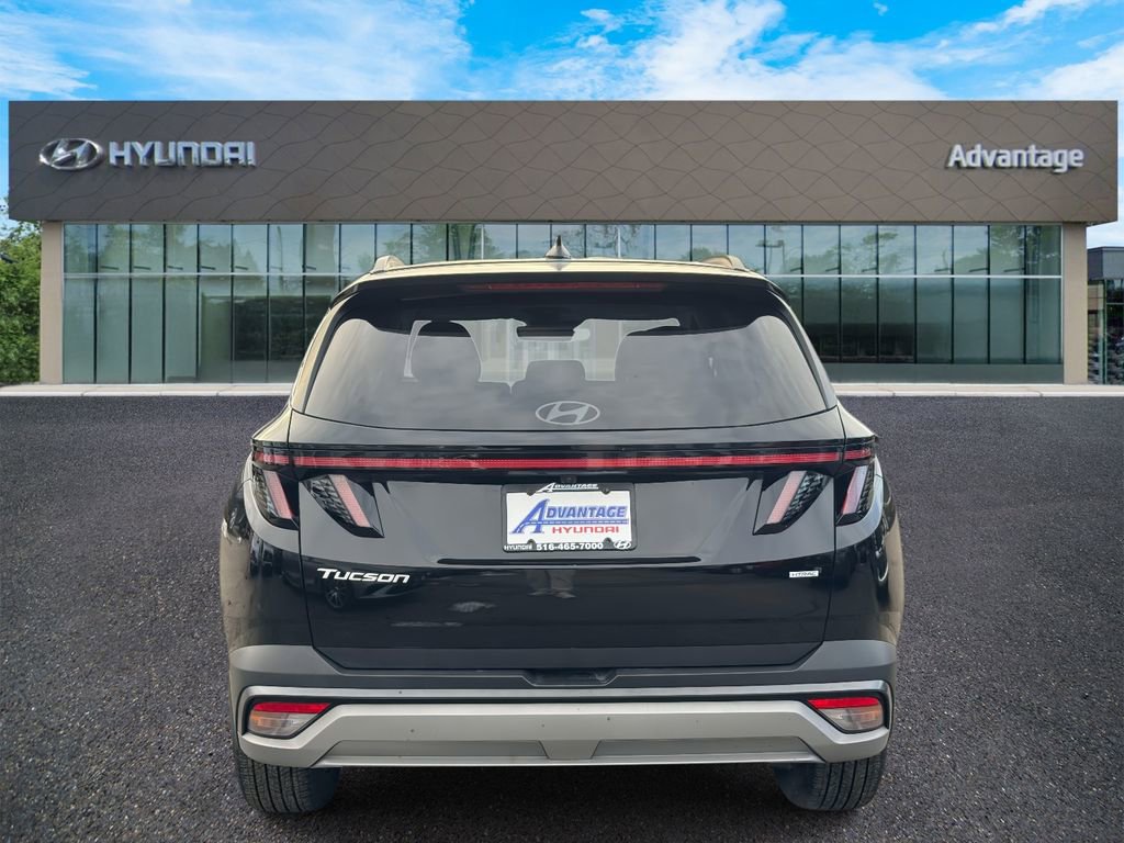 Certified 2025 Hyundai Tucson SEL AWD/4WD image 6