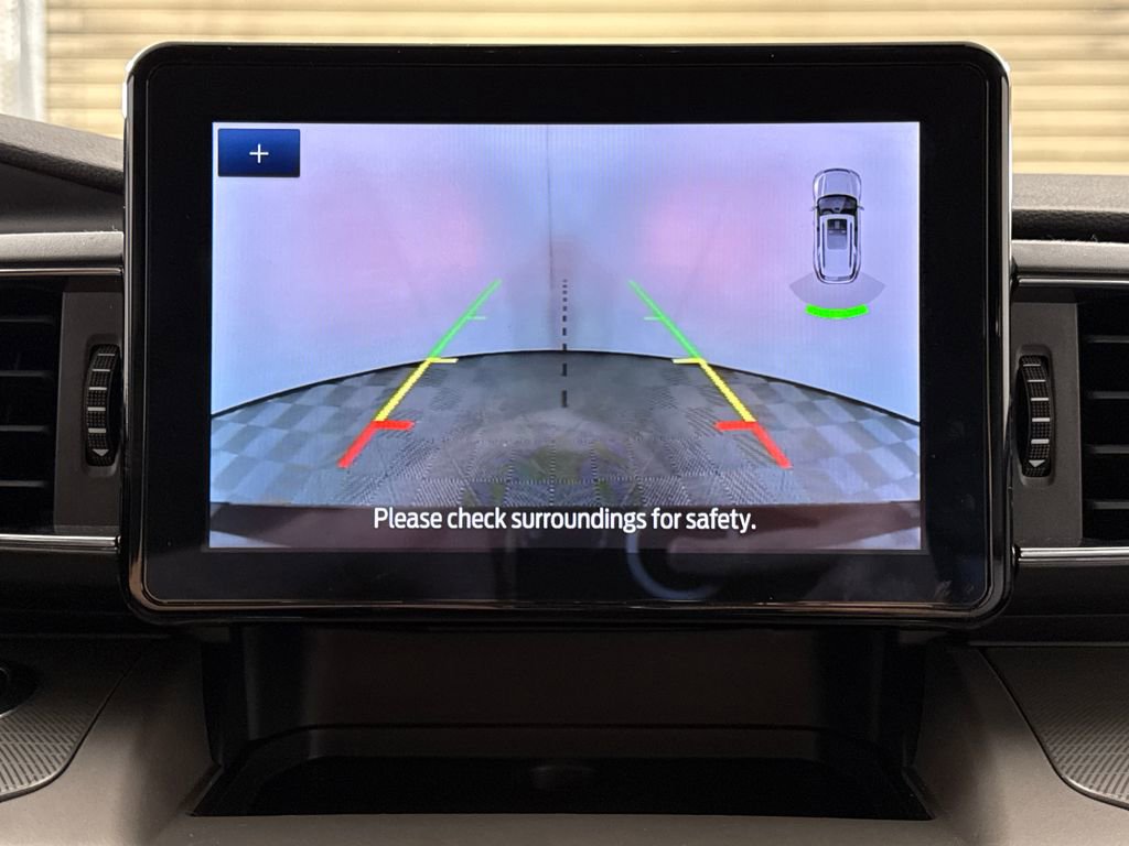 Used 2022 Ford Explorer XLT w/ Equipment Group 202A image 19