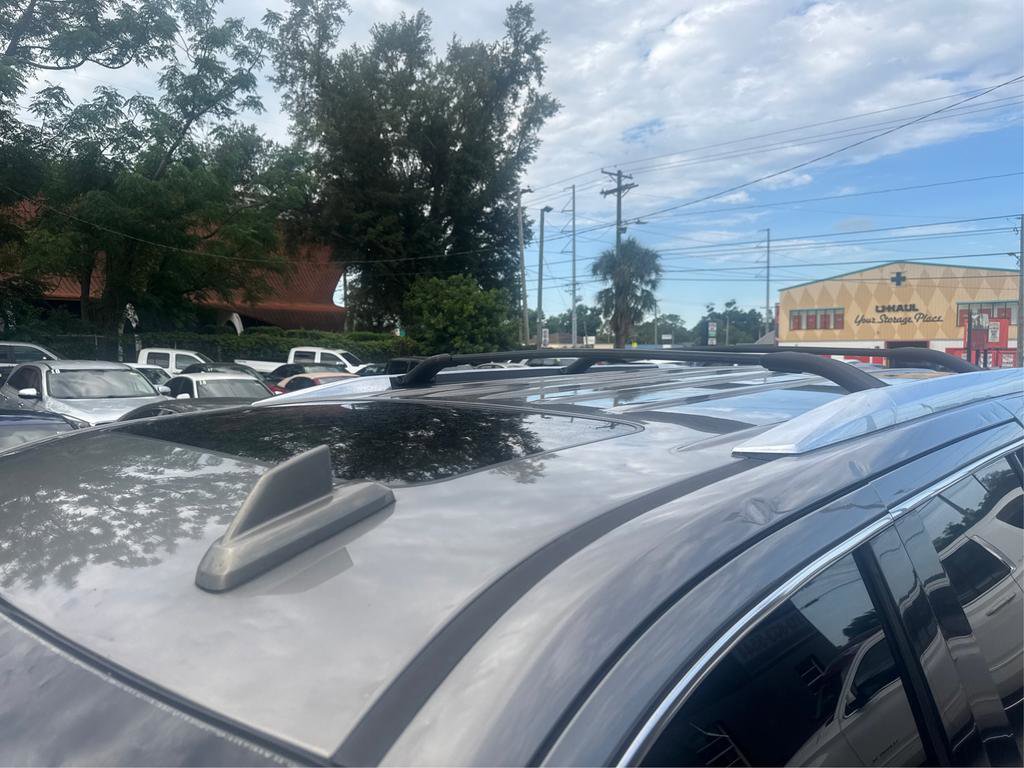 Used 2018 Cadillac Escalade Platinum RWD image 11