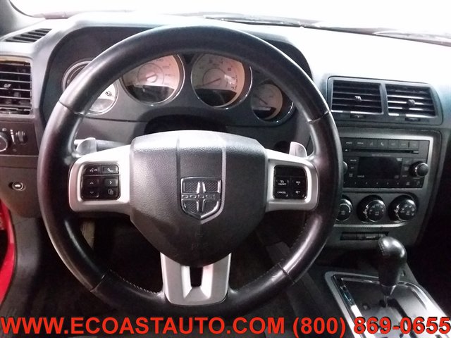 Used 2012 Dodge Challenger R/T RWD image 10