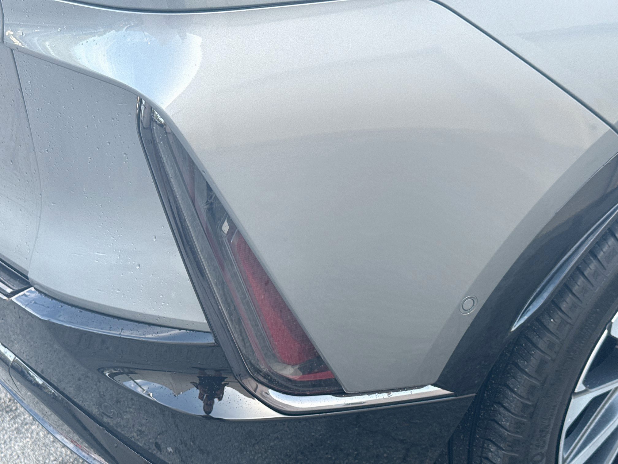 Used 2024 Cadillac Lyriq Sport RWD image 28