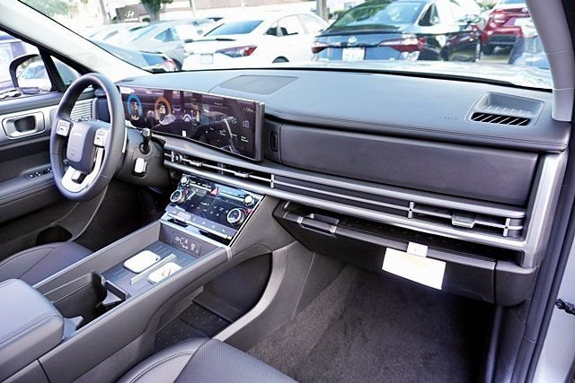 New 2026 Hyundai Santa Fe SEL FWD image 11
