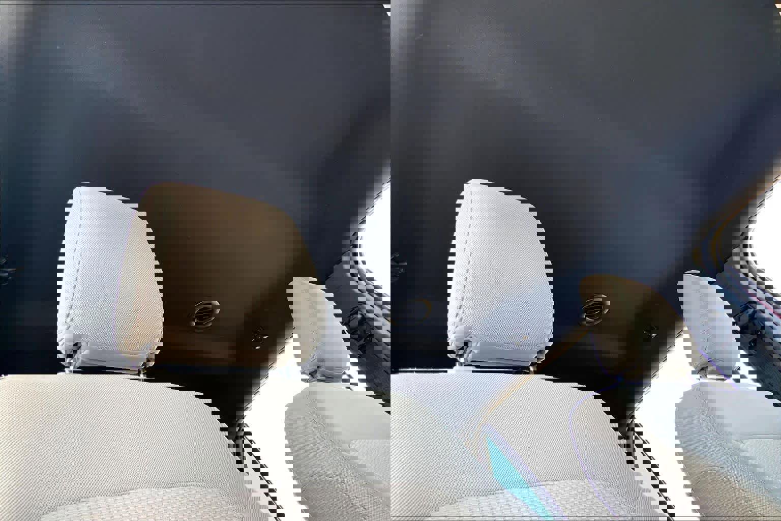 Used 2019 Ford Explorer XLT w/ Equipment Group 201A image 14