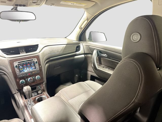 Used 2016 Chevrolet Traverse LT w/ Style and Technology Package AWD/4WD image 22
