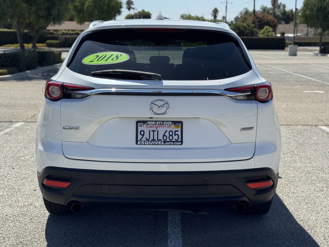 Used 2018 MAZDA CX-9 Touring w/ Touring Premium Package FWD image 6