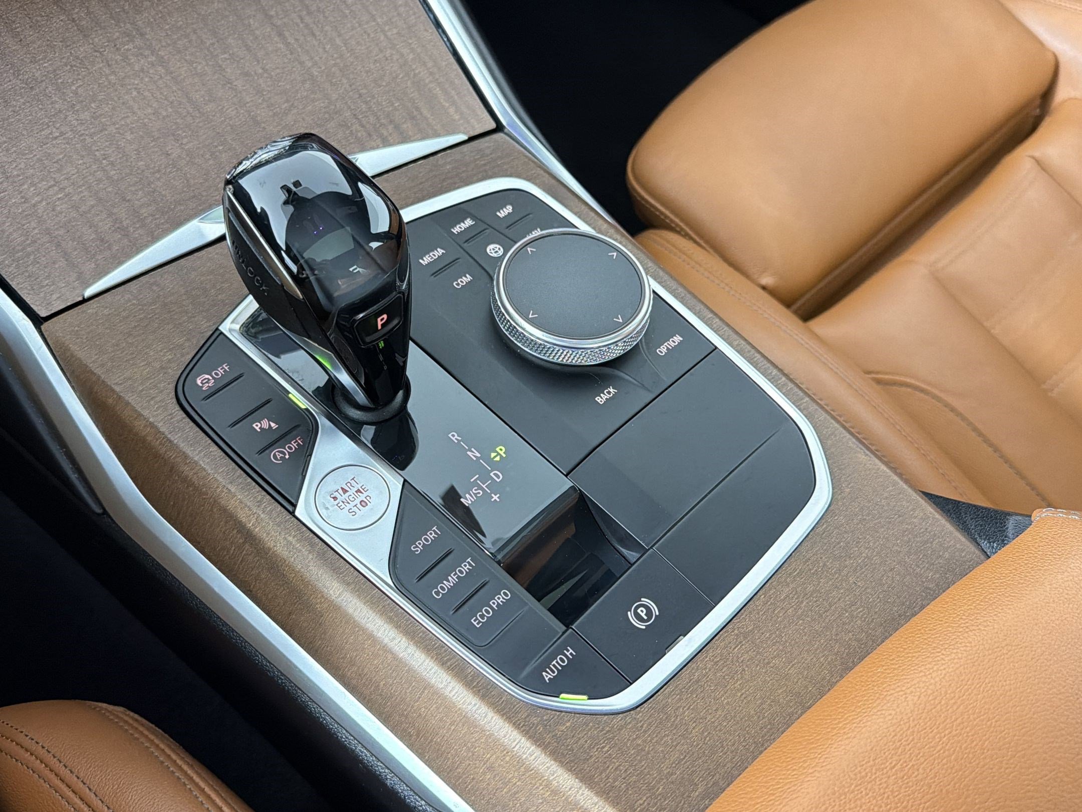 Used 2019 BMW 330i Sedan w/ Premium Package RWD image 23