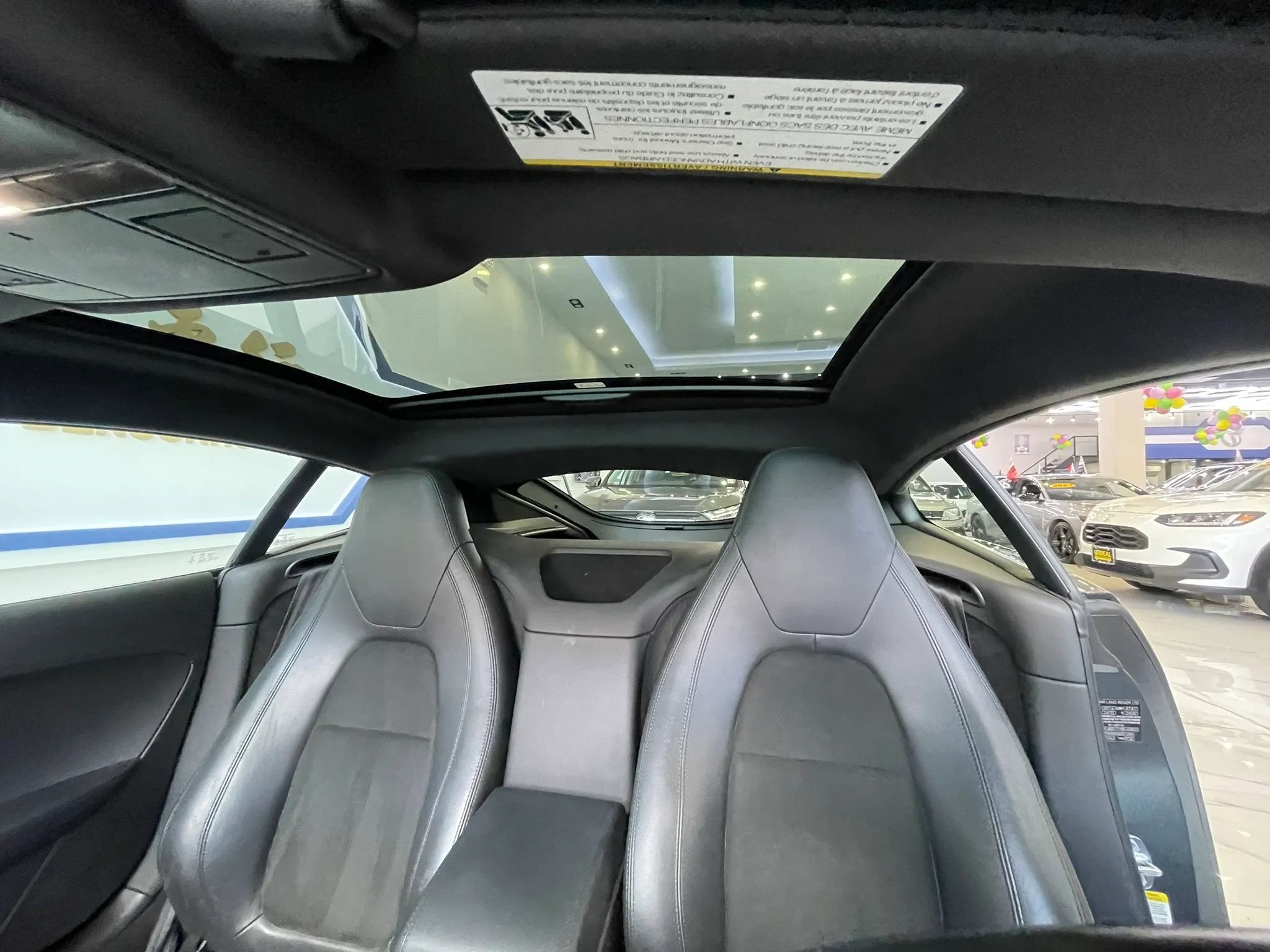 Used 2017 Jaguar F-TYPE S image 15