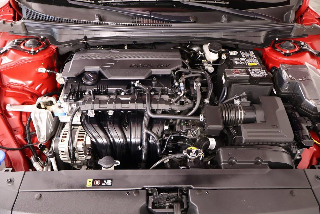 Used 2025 Kia K4 LXS image 18