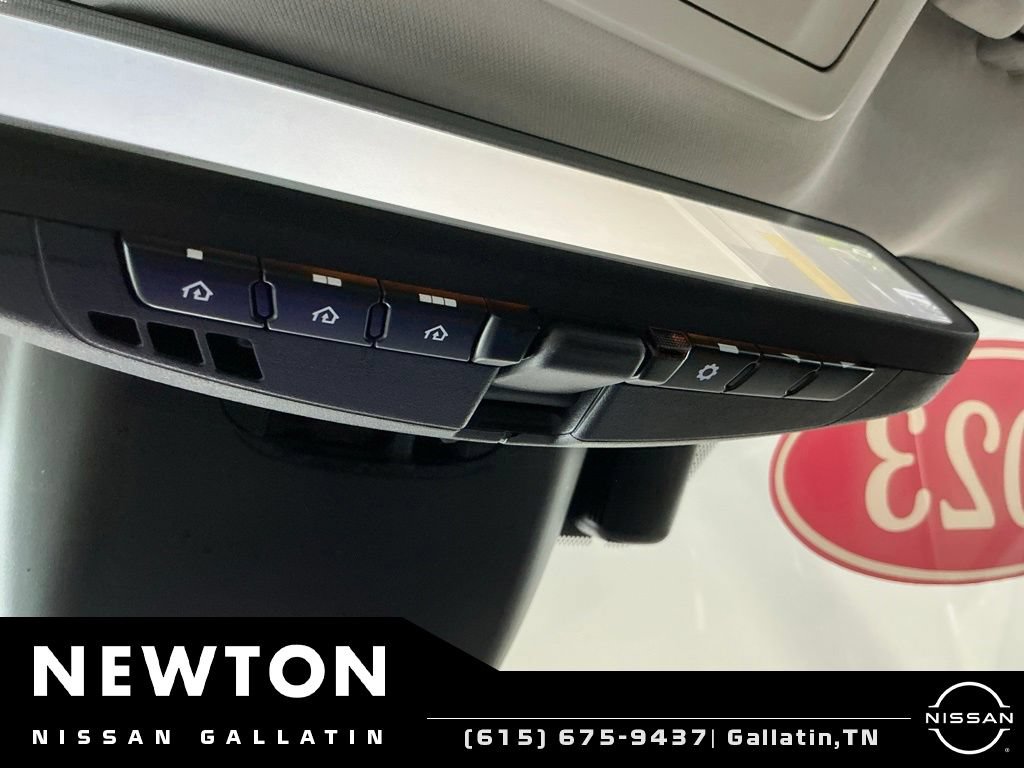 Used 2023 Toyota Highlander Platinum AWD/4WD image 41