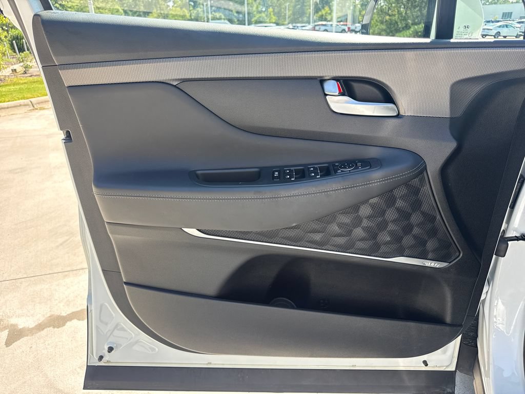 Used 2020 Hyundai Santa Fe SEL FWD image 13