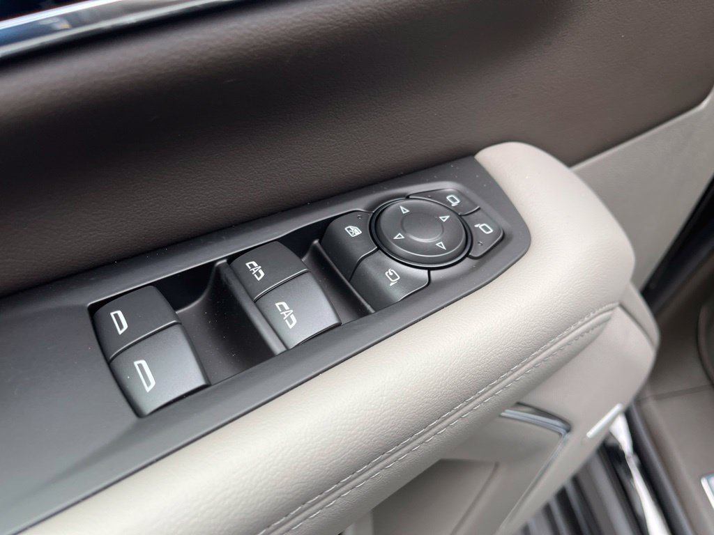 New 2026 GMC Yukon XL Elevation AWD/4WD image 13