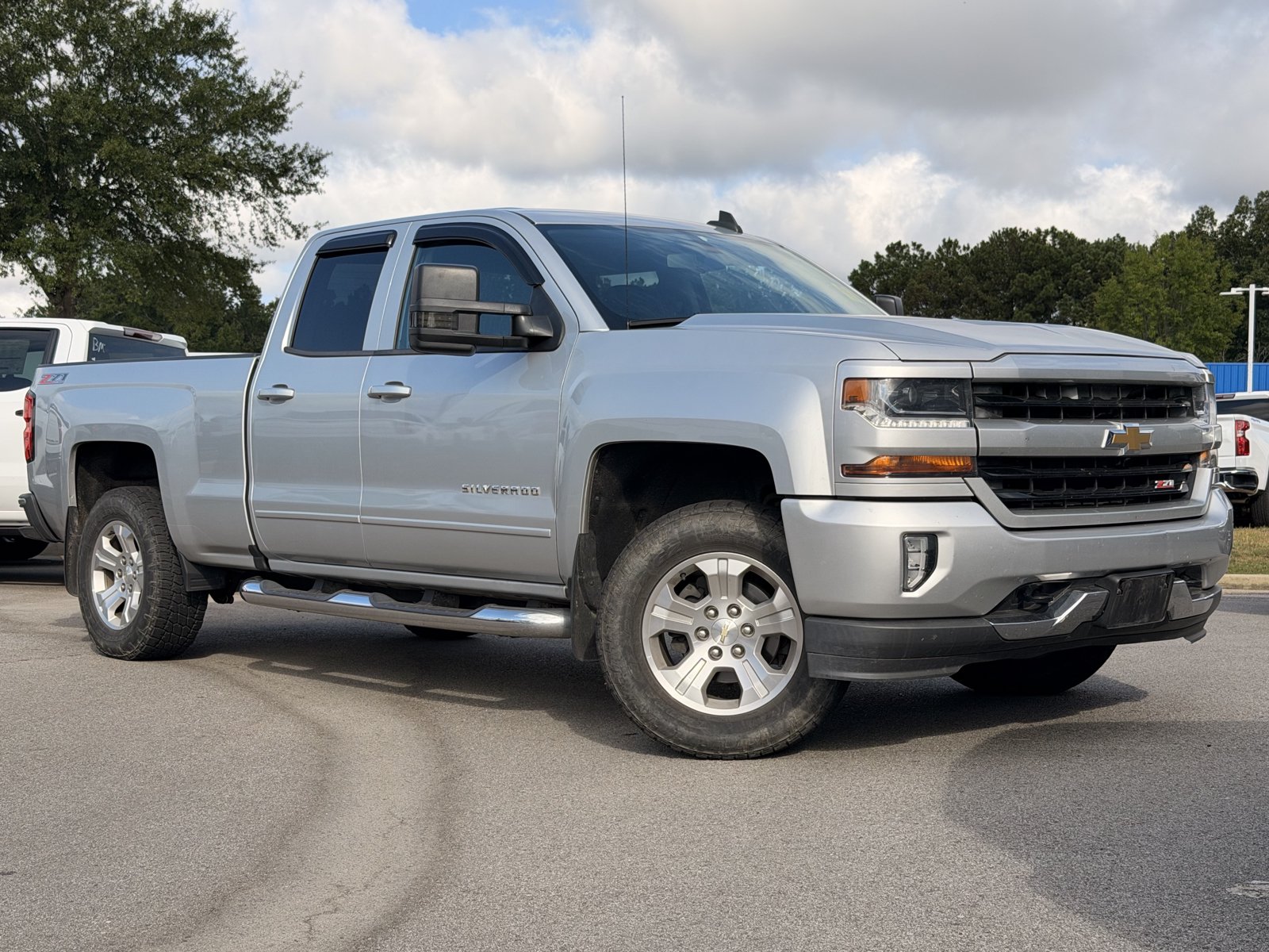 Used 2016 Chevrolet Silverado 1500 LT w/ All Star Edition AWD/4WD image 2