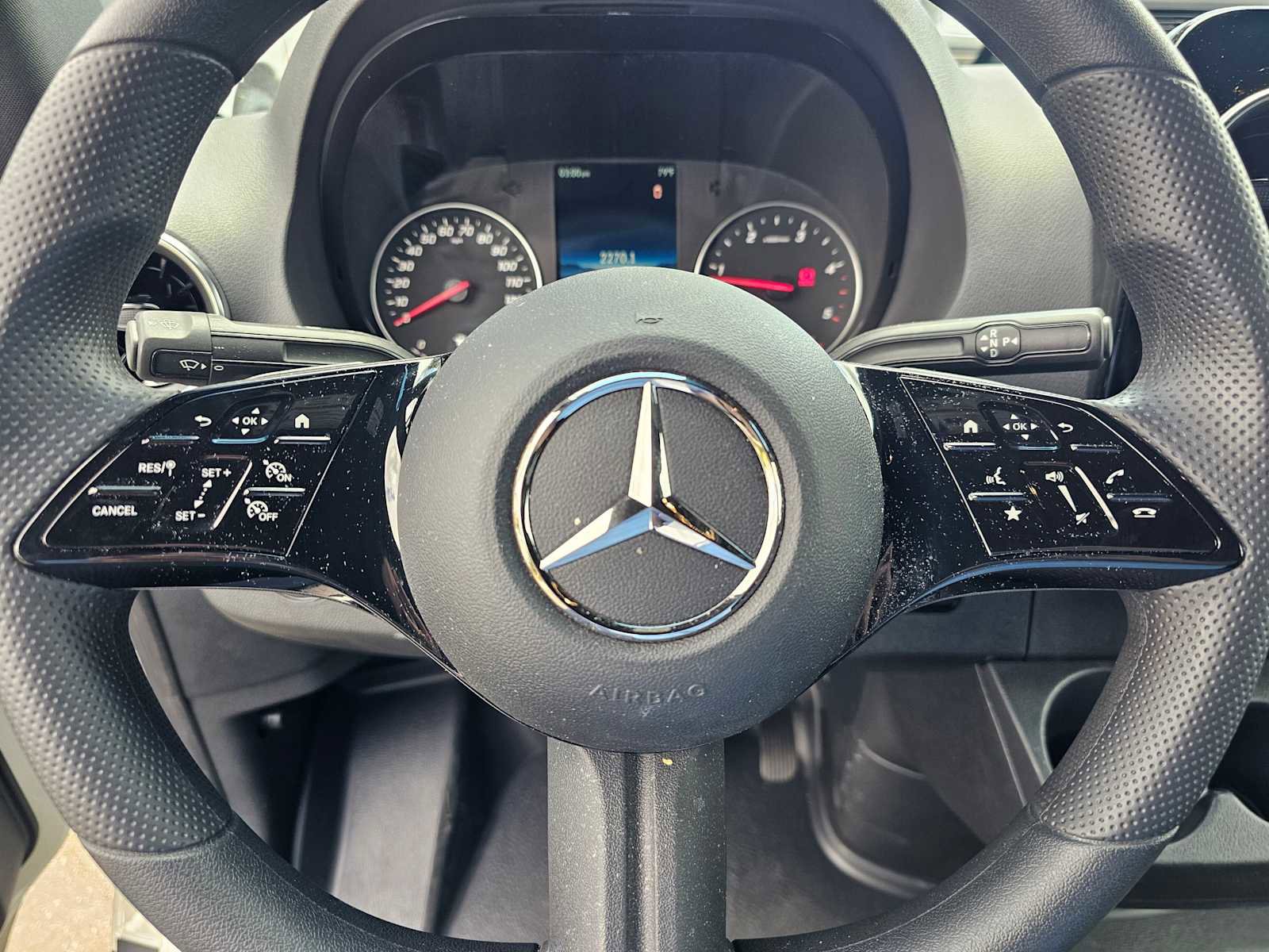 Used 2025 Mercedes-Benz Sprinter 2500 image 21