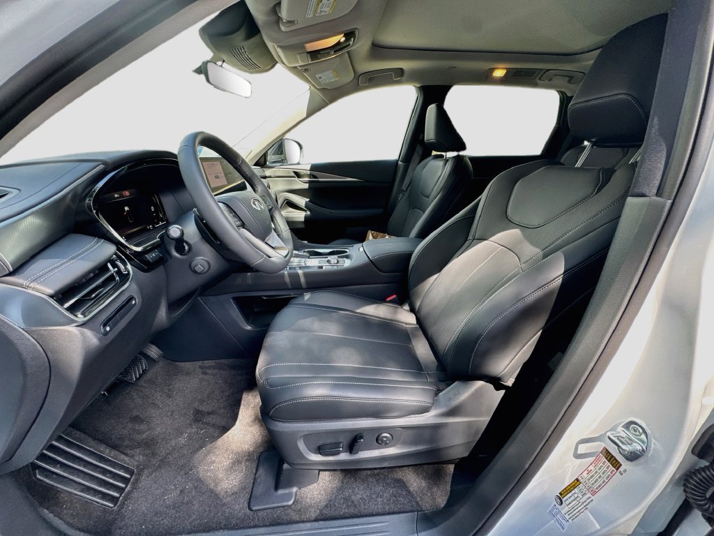 New 2027 INFINITI QX60 Luxe w/ Cargo Package FWD image 22
