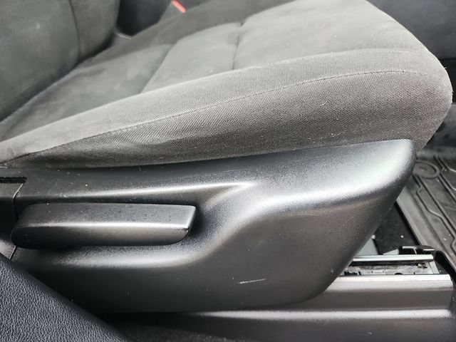 Used 2020 Dodge Durango SXT w/ 3rd Row Seating Group AWD/4WD image 34