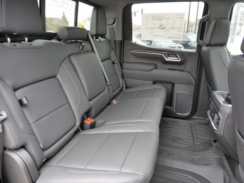 New 2026 GMC Sierra 1500 SLT w/ SLT Premium Plus Package image 29