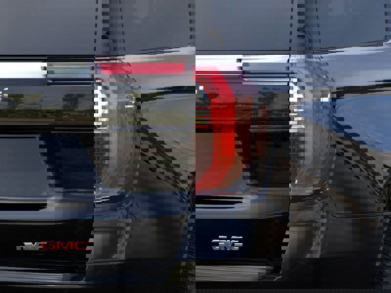 New 2026 GMC Yukon XL Denali w/ Sun & Power Step Package image 38