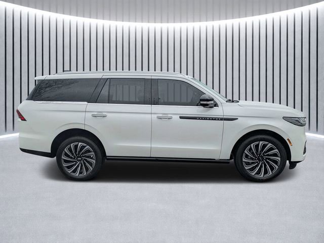 New 2026 Lincoln Navigator Black Label image 2