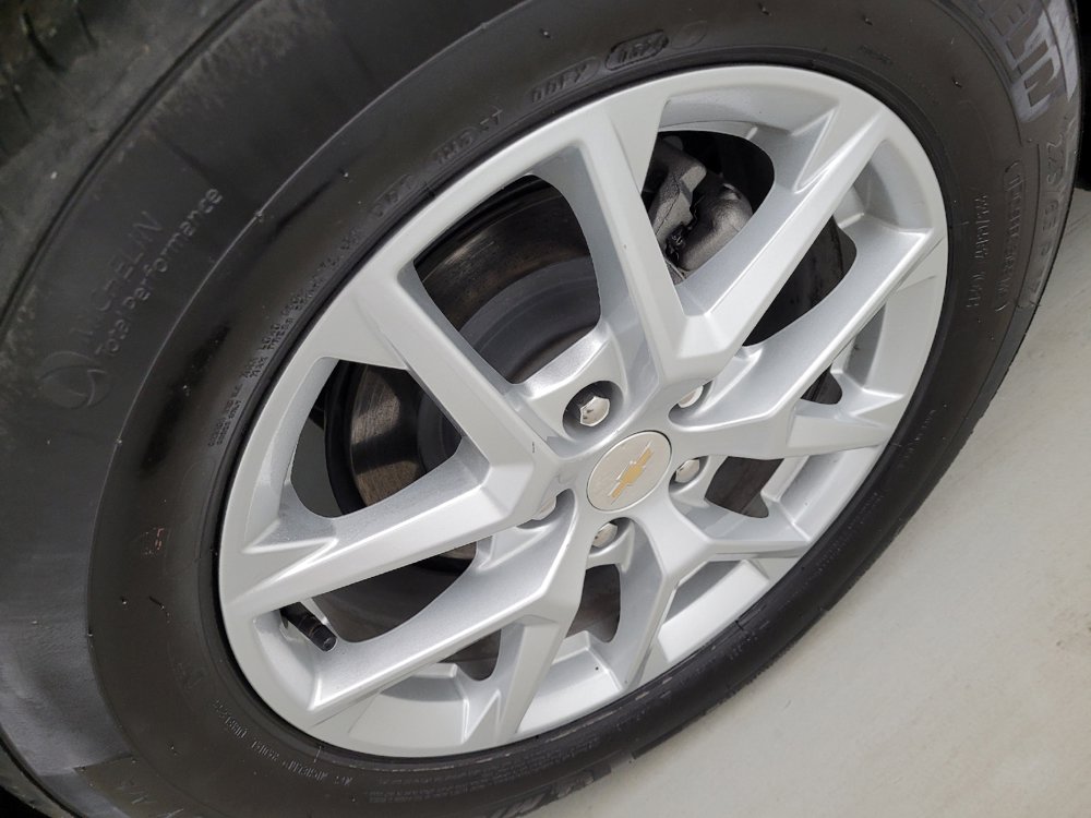 Used 2024 Chevrolet Equinox LT FWD image 31