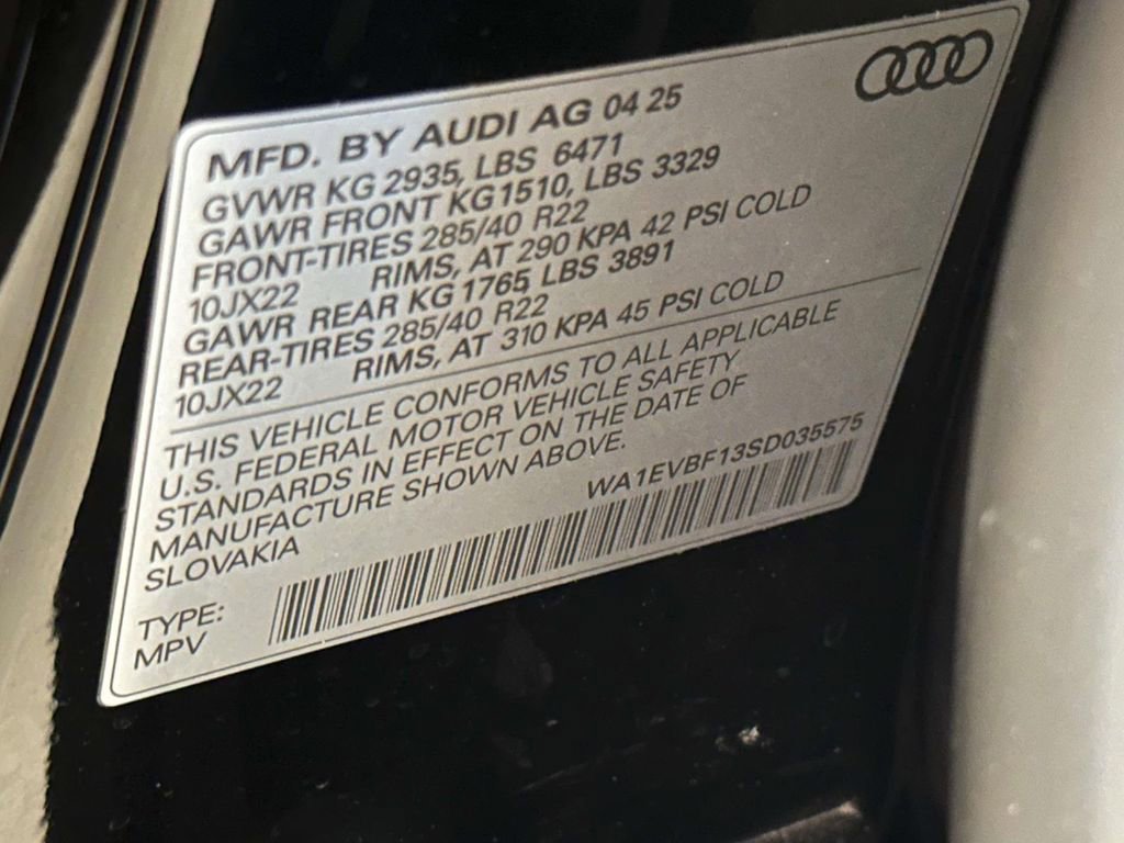 Used 2025 Audi Q8 Premium Plus w/ Premium Plus Package AWD/4WD image 24