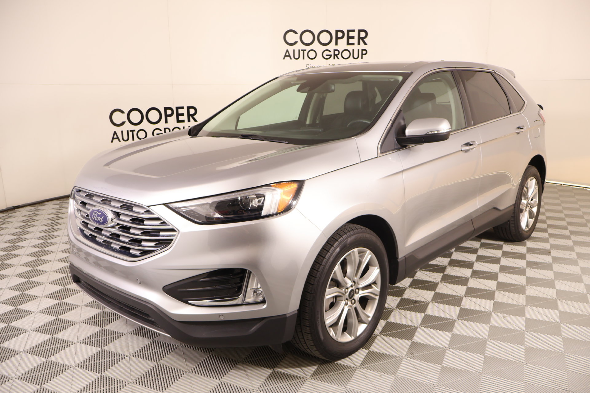Used 2024 Ford Edge Titanium AWD/4WD image 10