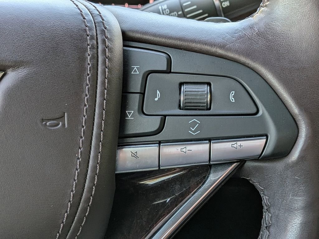 Used 2021 Cadillac Escalade ESV Sport Platinum image 31