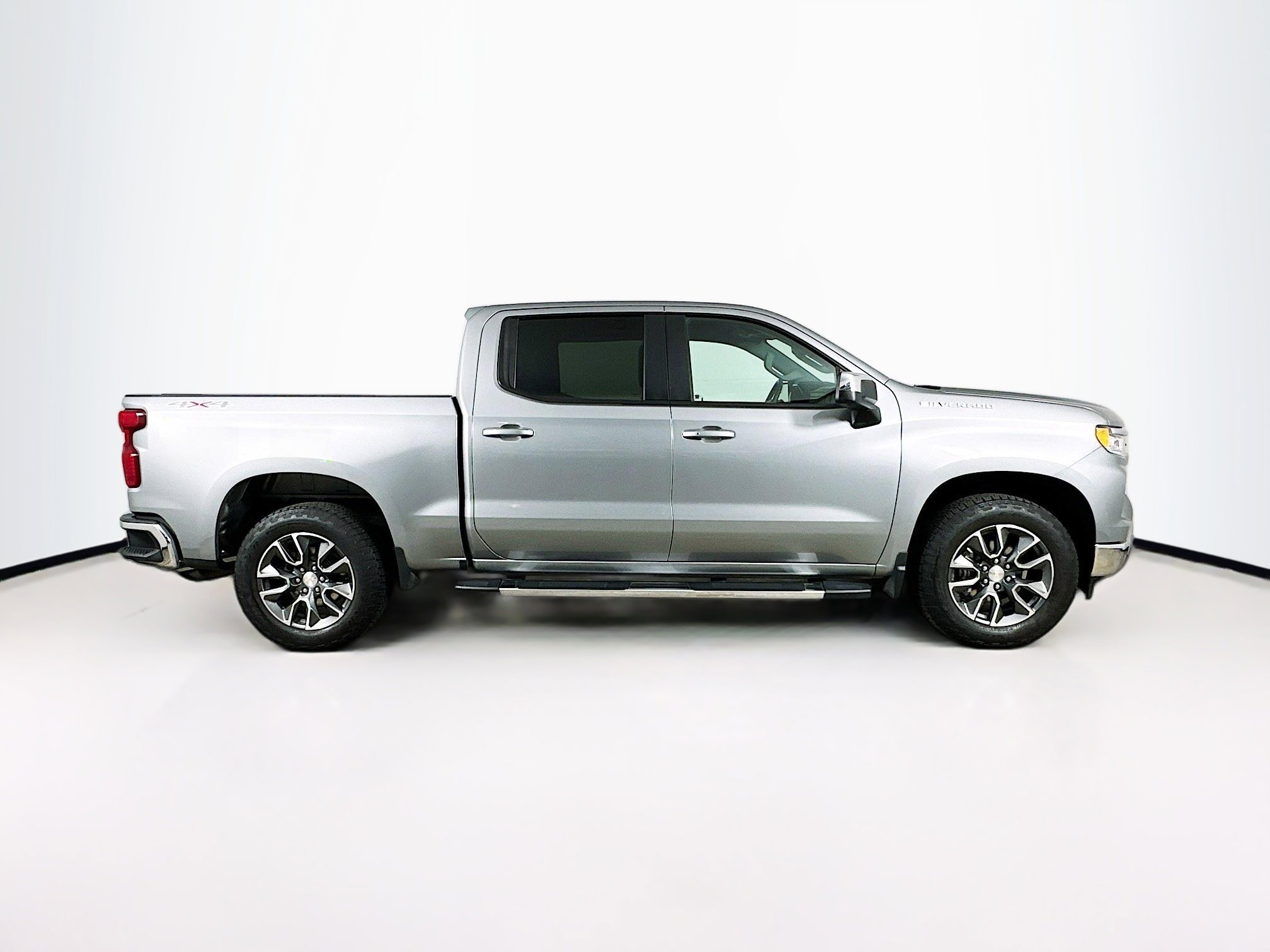 Used 2023 Chevrolet Silverado 1500 LT image 10