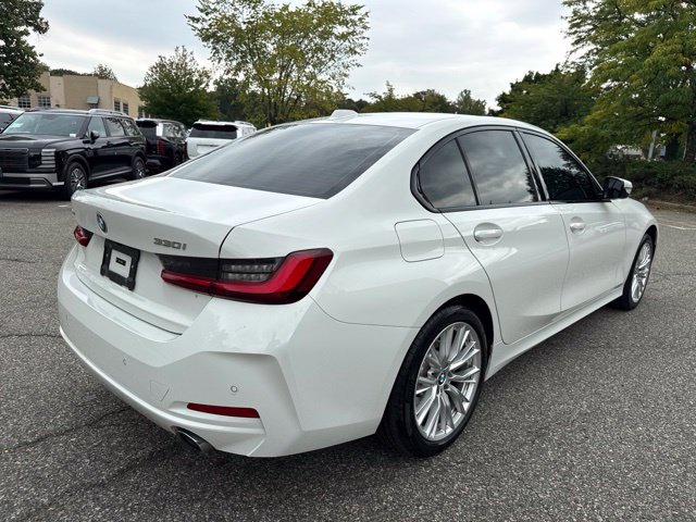Used 2023 BMW 330i xDrive Sedan w/ Premium Package AWD/4WD image 19