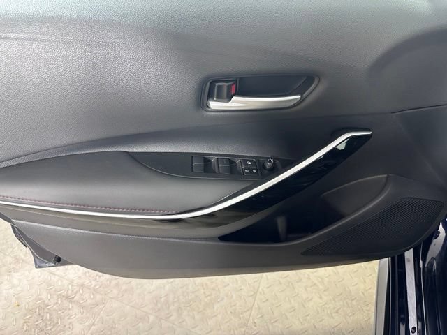 Used 2025 Toyota Corolla XSE FWD image 18