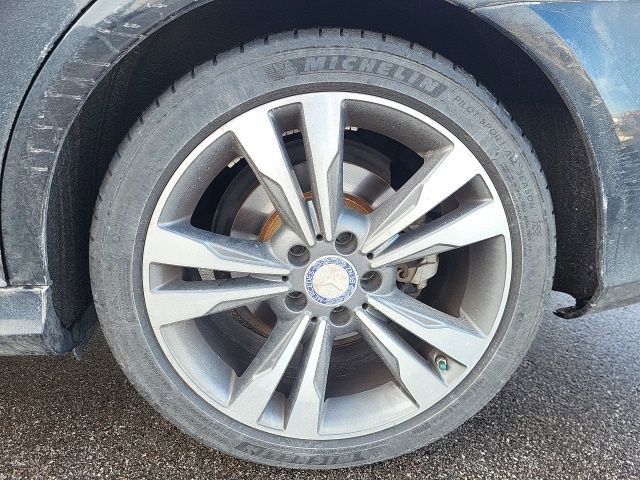 Used 2014 Mercedes-Benz E 350 Sedan image 18