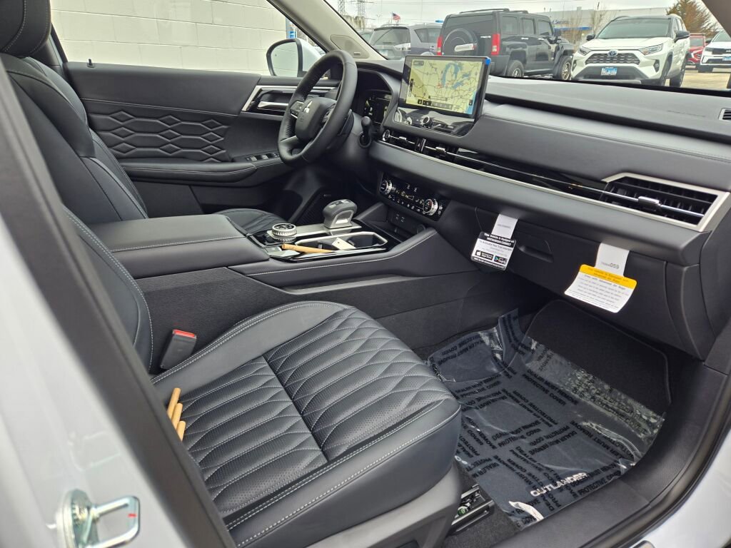 New 2026 Mitsubishi Outlander SEL AWD/4WD image 4