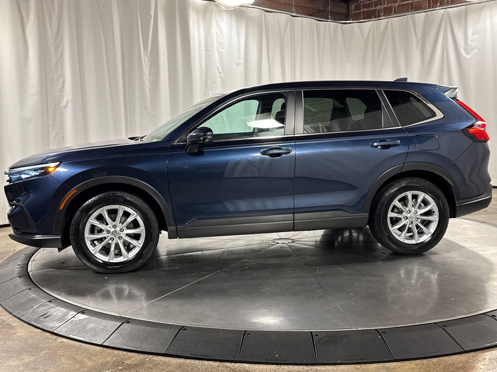 Certified 2024 Honda CR-V EX image 8