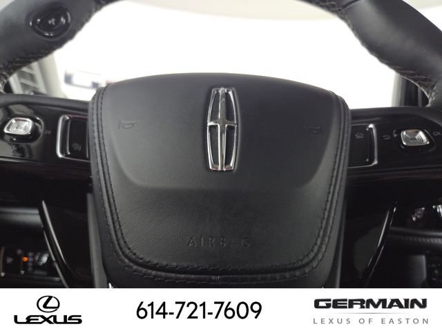 Used 2025 Lincoln Aviator AWD image 23