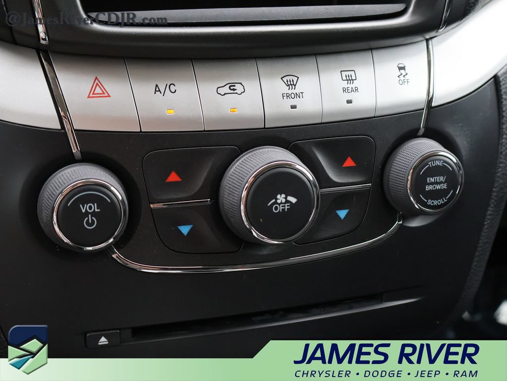 Used 2019 Dodge Journey SE w/ Premium Group FWD image 37