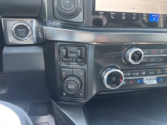 New 2025 Ford F250 Lariat w/ Lariat Ultimate Package image 41