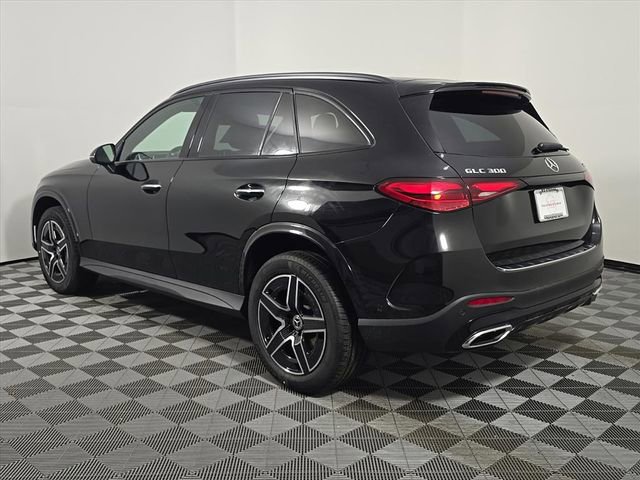 New 2026 Mercedes-Benz GLC 300 4MATIC image 3