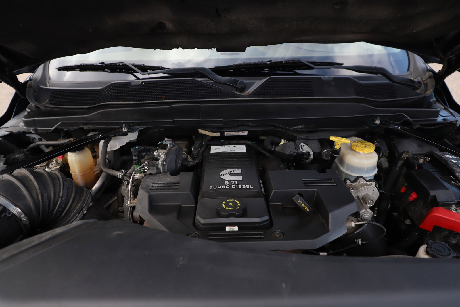 Used 2020 RAM 3500 Limited image 25