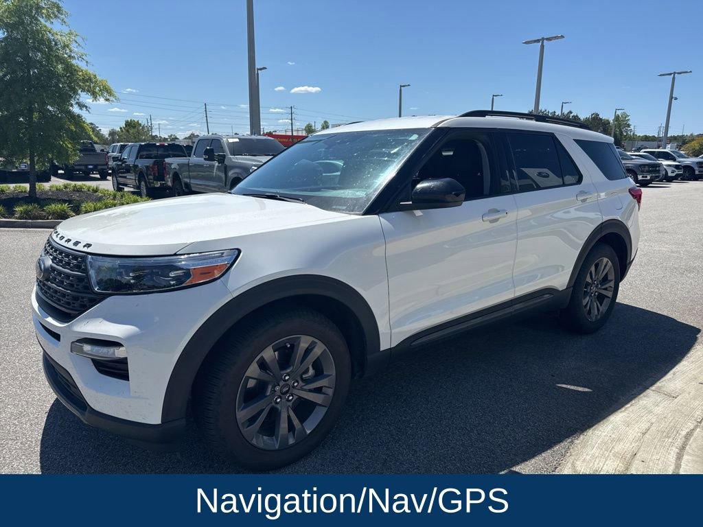 Certified 2023 Ford Explorer XLT w/ Equipment Group 202A image 3